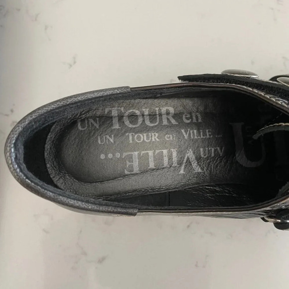 Un Tour en Ville Casual Funky Sgl Strap Patent Leather Shoes Brown Grey Sz 36 - Picture 5 of 12